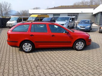 Prodám Škoda Octavia II 1.9 TDI 77kw rok 2007nová stk a velk - 8