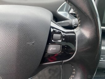 Peugeot 308 1.2 PT ,  81 kW benzín, 2015 - 8