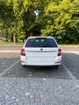 Škoda Octavia 4x4, 1.6TDi,77kW, orig.156.000km - 8