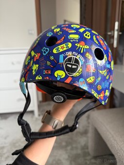 Krásná, dětská helma Nutcase Little Nutty - Cool Kid XS - 8