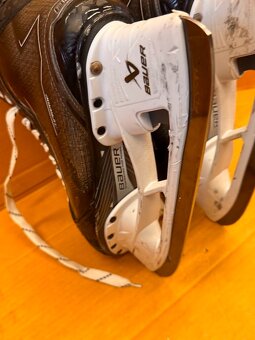 BRUSLE BAUER SUPREME M50 PRO S24, vel. 45/9,5 FIT2 - 8