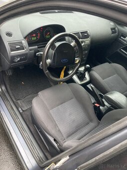 Ford Mondeo r.2003 - 8