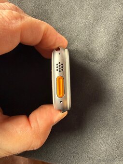 Prodám Apple Watch Ultra - 8