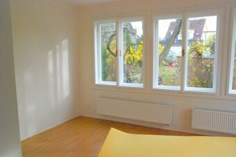 Byt 3KK na pronájem, Praha 6 - 8