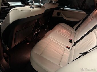 BMW X5 197 nájezd 2 sadu kol - 8