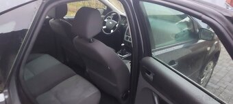 Ford Focus 1,6i 74kw - 8