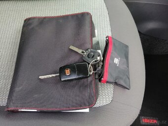 Seat Ibiza 1.4 63kW bohatá výbava, nová STK - 8