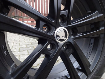 PĚKNÁ ORIGINÁL ALU SADA 16" 5x112 pneu 205/55R16 Bridgeston - 8
