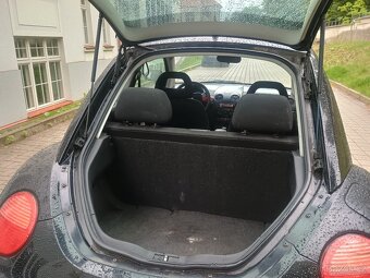 VW New Beetle 1,6 benzín - 8
