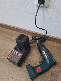 AKU šroubovák METABO - 8