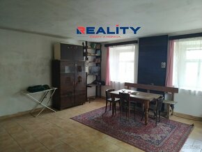 Prodej rodinného domu k rekonstrukci v obci Mikuleč - 8