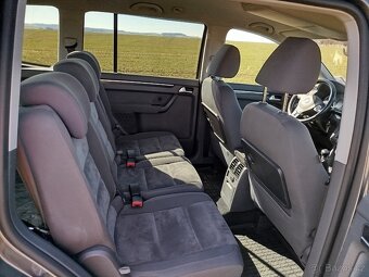Volkswagen Touran 2.0 TDI Highline, Webasto - 8