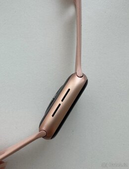 Apple Watch series 5, 40 mm, aluminum, model A2092 - 8