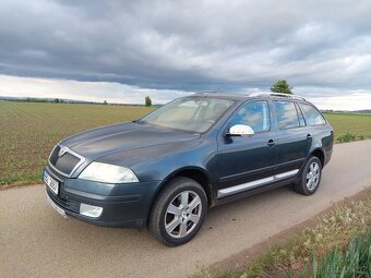 Octavia 2 2.0 FSI 110kW 4x4 (2007) - 8
