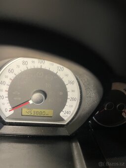 Kia Ceed 1.4 - 8