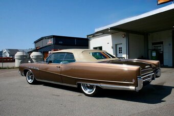 1968 Buick Electra 225 Custom Convertible - 8