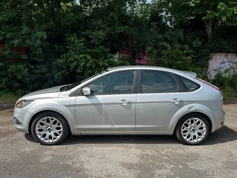 Ford Focus 1,6i 16V 85kW, r.v. 2009, stk 10/2026 - 8