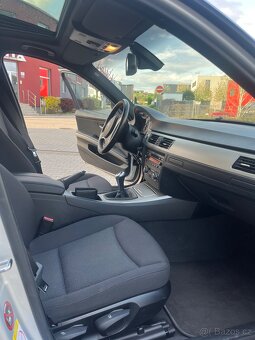 BMW 3 E90 - 8