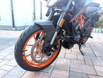 KTM Duke 125 2021, 1. Majitel, 1973km Stav nového motocyklu - 8