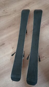 Sjezdové lyže 80 a přeskáče 17 - 8