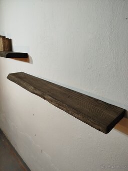 Polička na zeď - 8