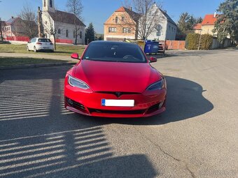 Tesla model S  100D - 8