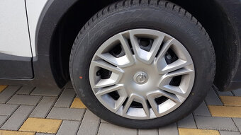 OPEL CROSSLAND X , 1.MAJITEL, KOUPENO V ČR,TOP STAV,  7tis. - 8