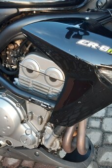Kawasaki ER-6N - 8