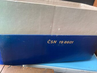 Promítací stroj Meopta - 8