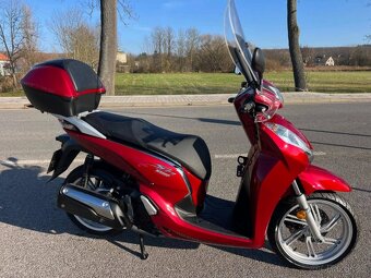 Honda SH 300 i ABS - 8