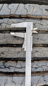 2x pneu KUMHO 315 70 22,5 - 8