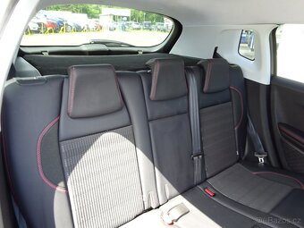 Peugeot 2008 1,6 BlueHDI, GT LINE - 8