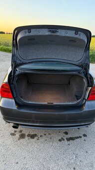 Bmw e90 320d 120kw - 8