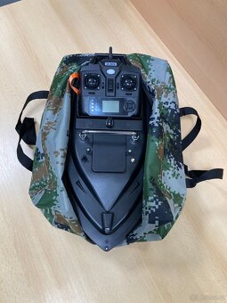 Zavážecí loďka NOVÁ na ryby s GPS + ZDARMA obal - 8