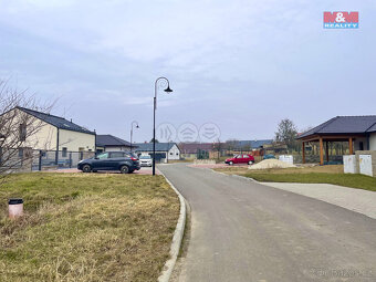 Prodej pozemku k bydlení, 1301 m², Hradčany - 8