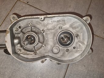 Polomotor babetta 210 - 8