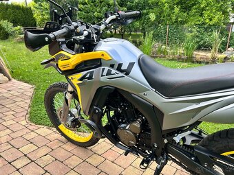 Voge 300 Rally - 8