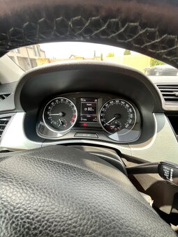 Škoda Fabia na splatky bez registru - 8