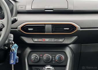 Dacia Sandero Stepway 1.0TCe LPG ČR 1.MAJ. manuál 67 kw - 8