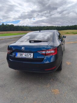 Škoda Superb - 8
