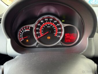 Mazda 2 1.4 63 kW 1.majitel - 8