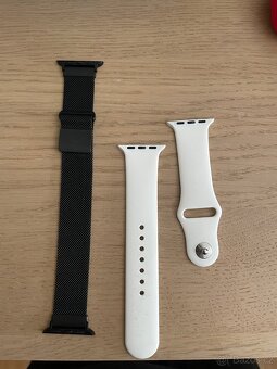 Apple Watch 3 series 38 mm - 8
