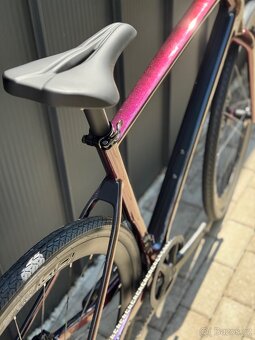 Nové Gravel karbonové kolo 1x13 ele. + držák compu. zdarma - 8