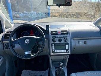 Volkswagen touran - 8