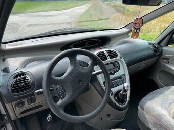 Citroen Xsara Picasso 1.8 benzín - 8