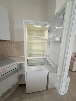 Prodám kompletní vybavení bytu – pouze jako celek - 8