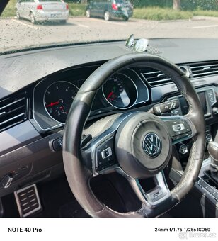 Prodám VW Passat b8 - 8