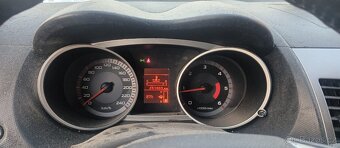 Citroen c crosser 2.2 hdi - 8