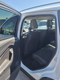 Ford Kuga 2.0TDCi 110Kw - 8