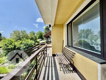 Prodej prostorného řadového domu s dispozicí 5+2 v Rovensko - 8